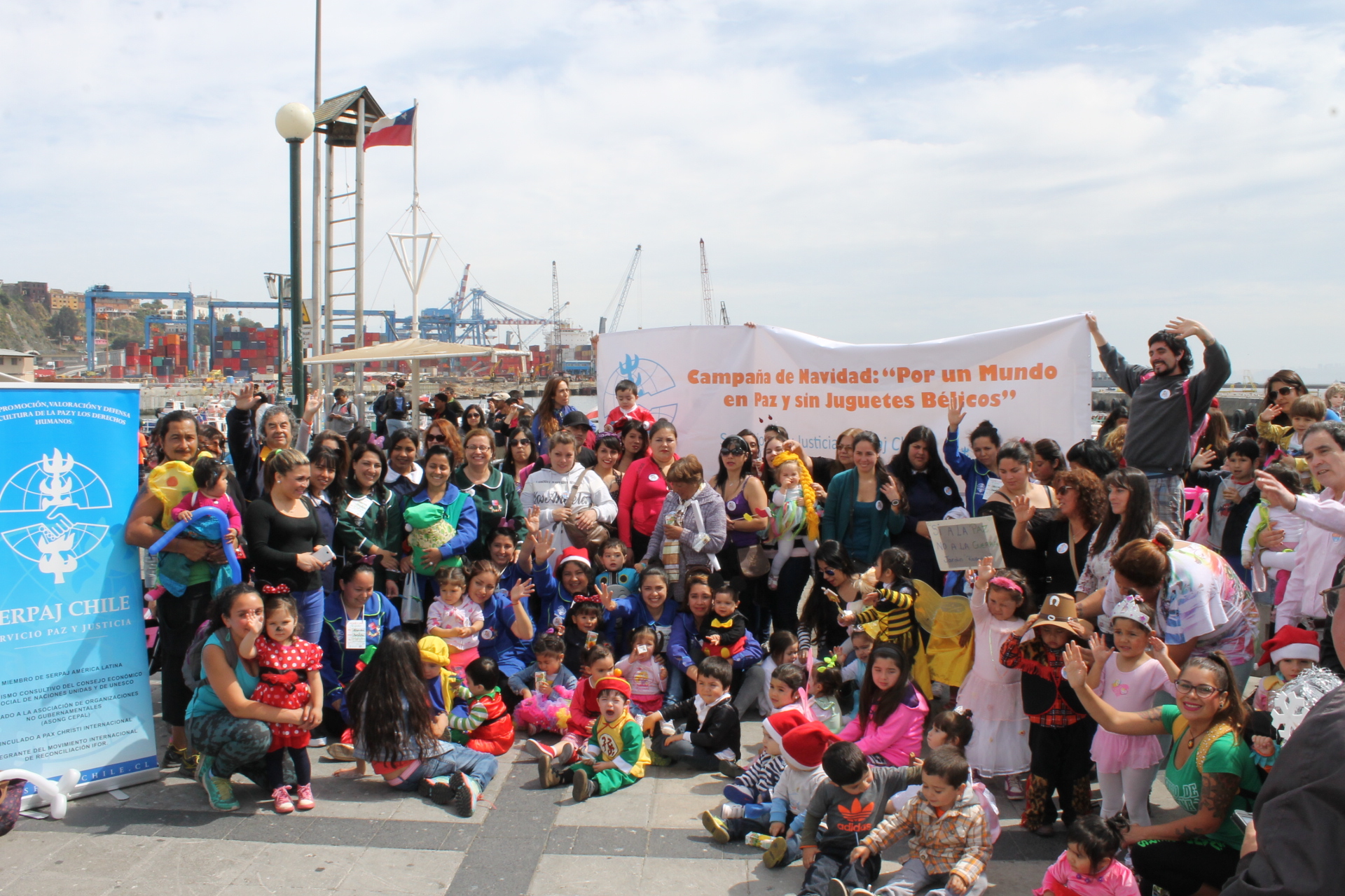 Con Marcha de más de 95 niños y niñas, Serpaj Chile lanza en Valparaíso su 30va Campaña de Navidad