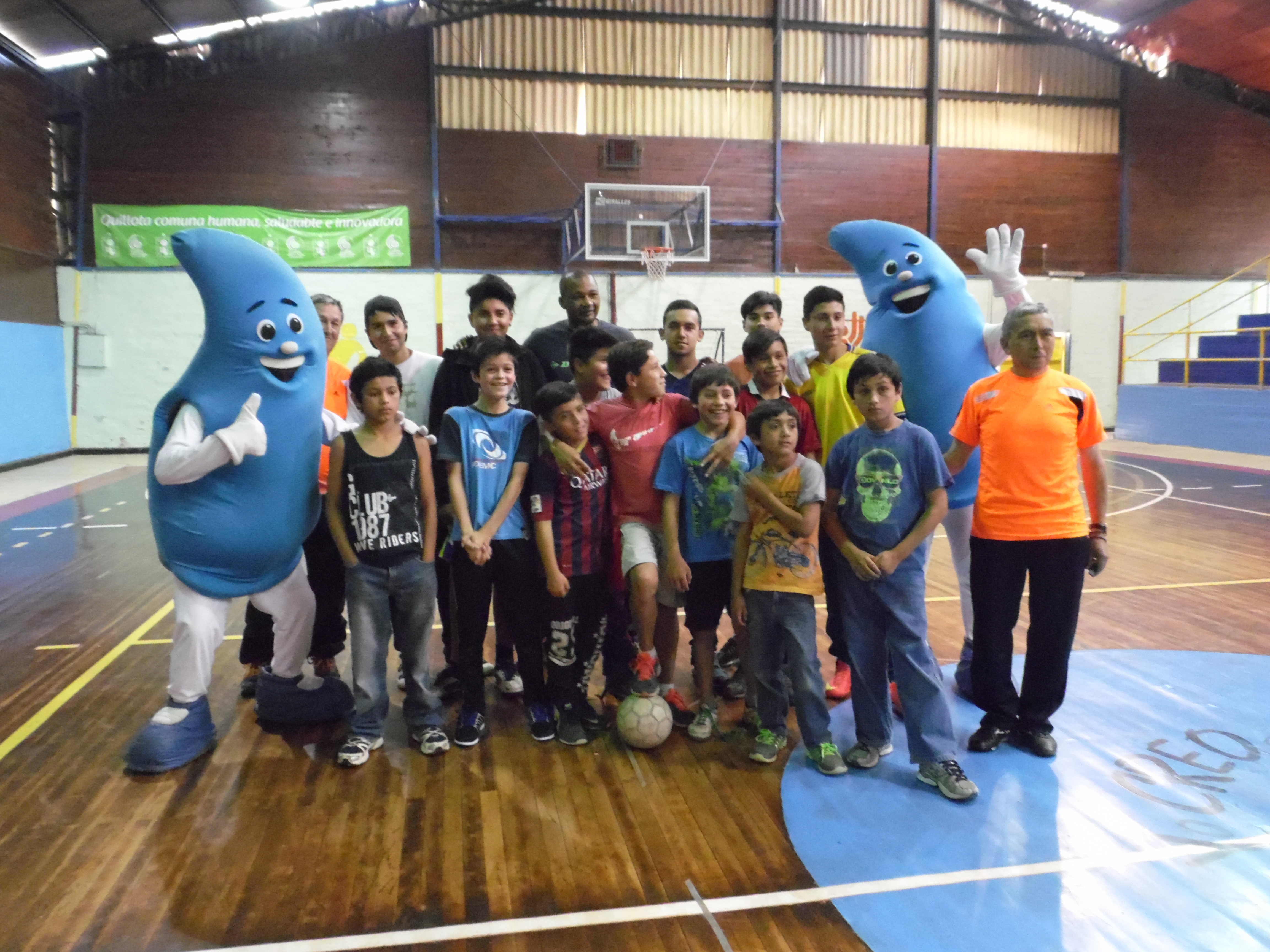 PIE Armonía organiza actividad deportiva en Gimnasio Municipal de Quillota